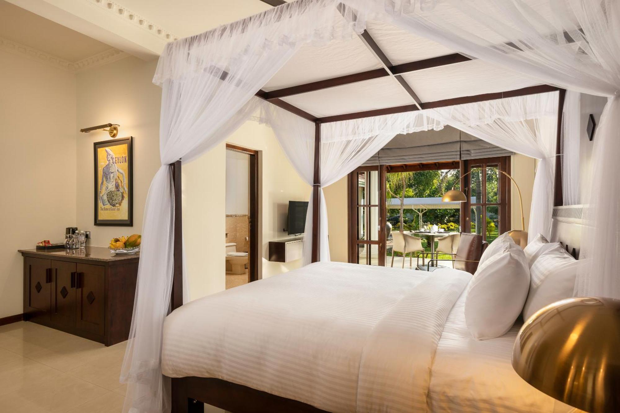 Regal Rivera Villa Negombo Exterior photo